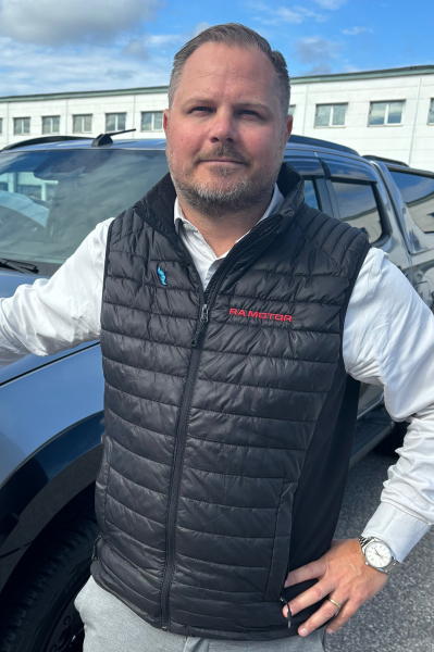 Mikael Larsson